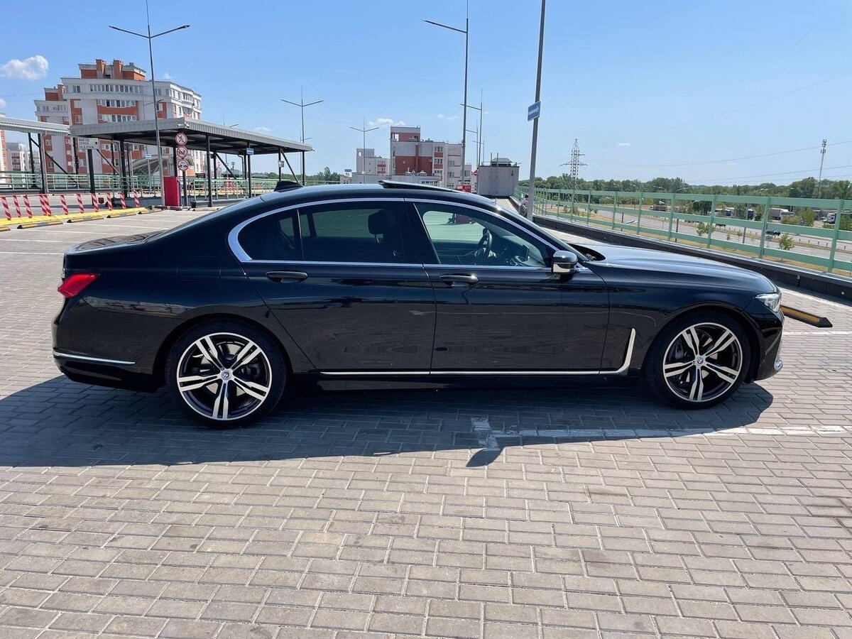 Купить б/у BMW 7 серии VI (G11/G12) 730d 3.0d AT (265 л.с.) дизель ...