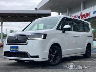 2022 Honda Stepwgn Spada VI, белый, 2100000 рублей, вид 1