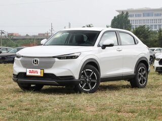 2025 Honda Vezel II Рестайлинг, белый, 2398000 рублей, вид 1