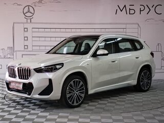 2024 BMW X1 23i xDrive III (U11/U12), белый, 5800000 рублей, вид 1