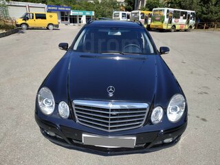 2008 Mercedes-Benz E-Класс 220 III (W211, S211) Рестайлинг, чёрный, 1300000 рублей, вид 3