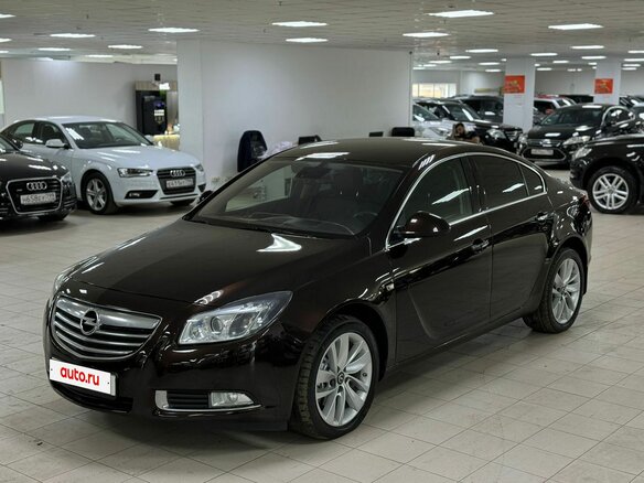 2013 Opel Insignia I, коричневый, 745000 рублей