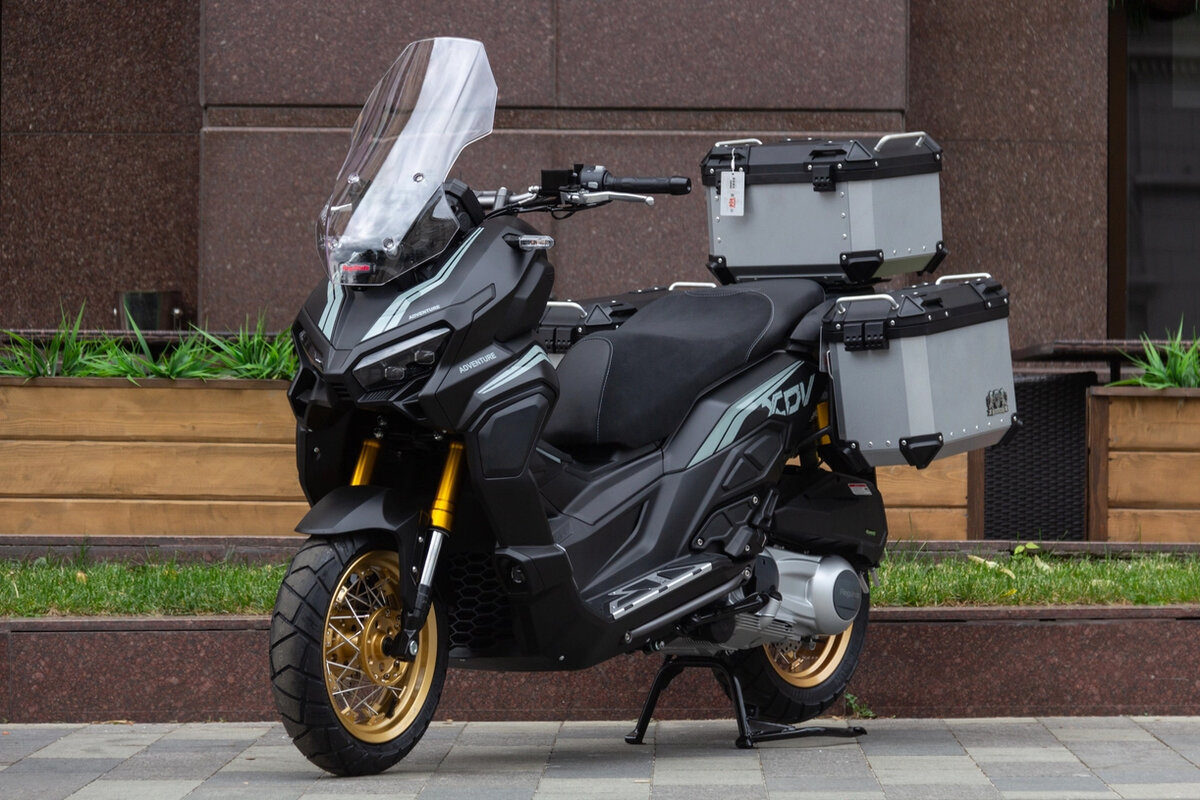 Regulmoto XDV 300