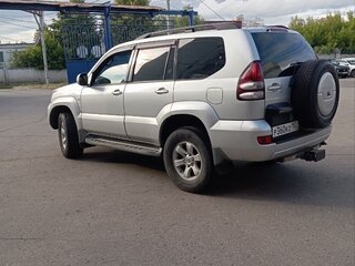2004 Toyota Land Cruiser Prado 5-speed 120 Series, серебристый, 1600000 рублей, вид 4