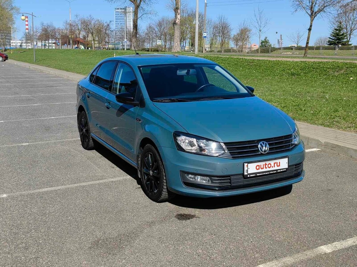 Фольксваген поло Petroleum Blue
