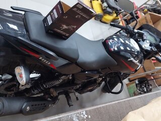 Bajaj Pulsar 180