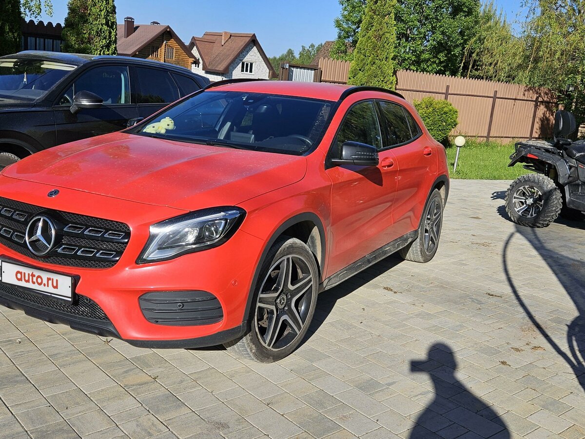 Купить б/у Mercedes-Benz GLA I (X156) Рестайлинг 250 2.0 AMT (211 л.с ...