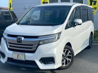 2017 Honda Stepwgn Spada V, белый, 1250000 рублей, вид 1