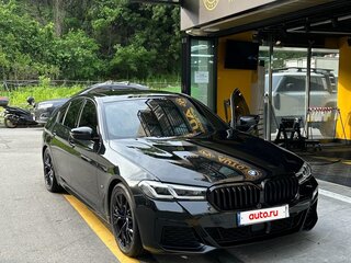 2022 BMW 5 серии 520i VII (G30/G31) Рестайлинг, чёрный, 3800000 рублей, вид 1