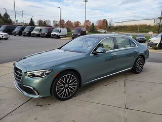 2025 Mercedes-Benz S-Класс 580 4MATIC VII (W223), голубой, 22755960 рублей, вид 1