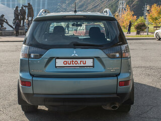 2008 Mitsubishi Outlander II, зелёный, 700000 рублей, вид 5
