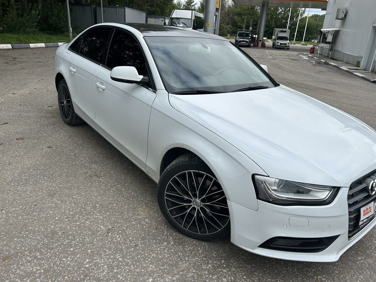 Купить б/у Audi A4 IV (B8) Рестайлинг 2.0 AMT (225 л.с.) 4WD бензин ...