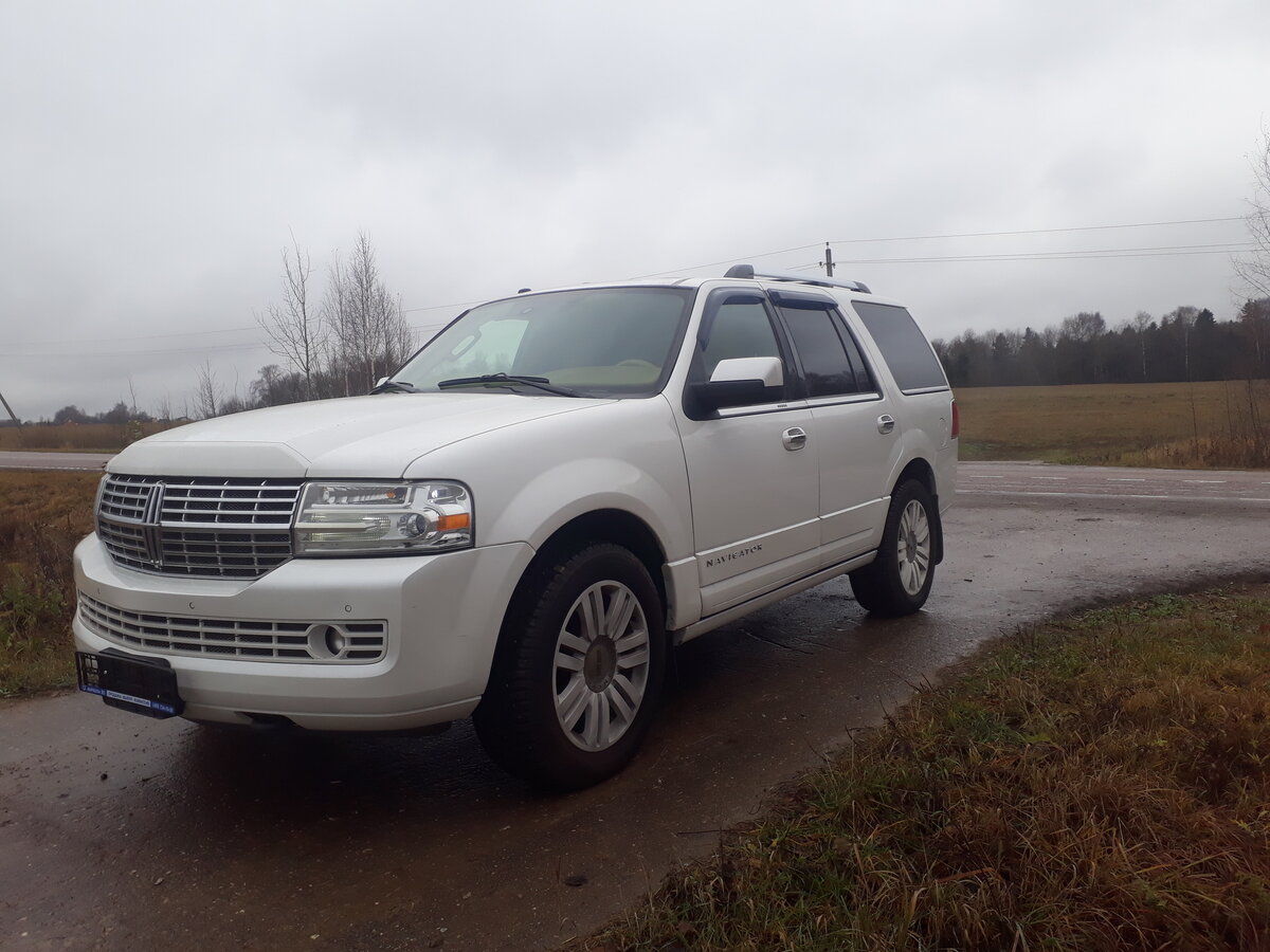Lincoln Navigator 2012