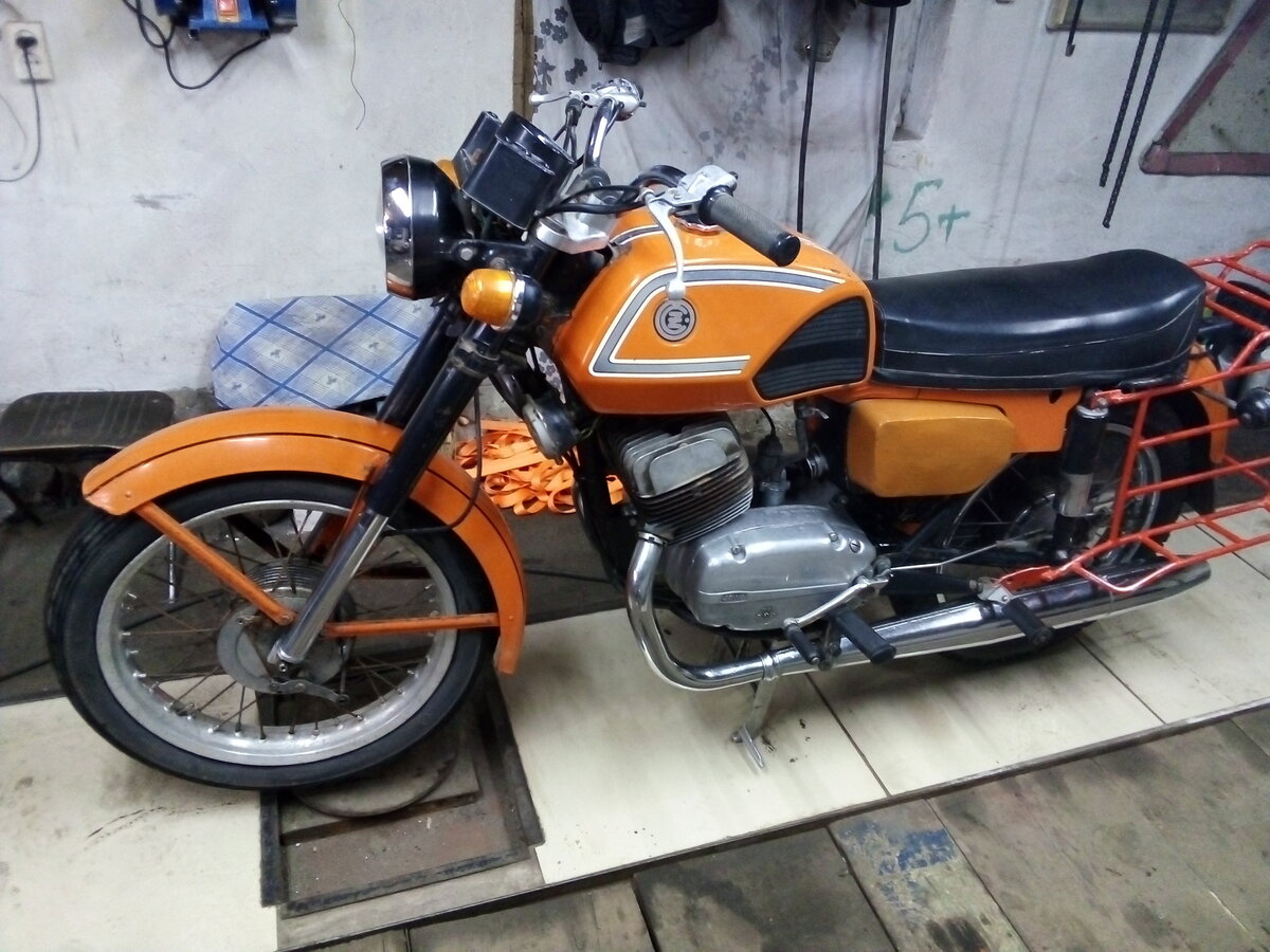 Cezet 472 4