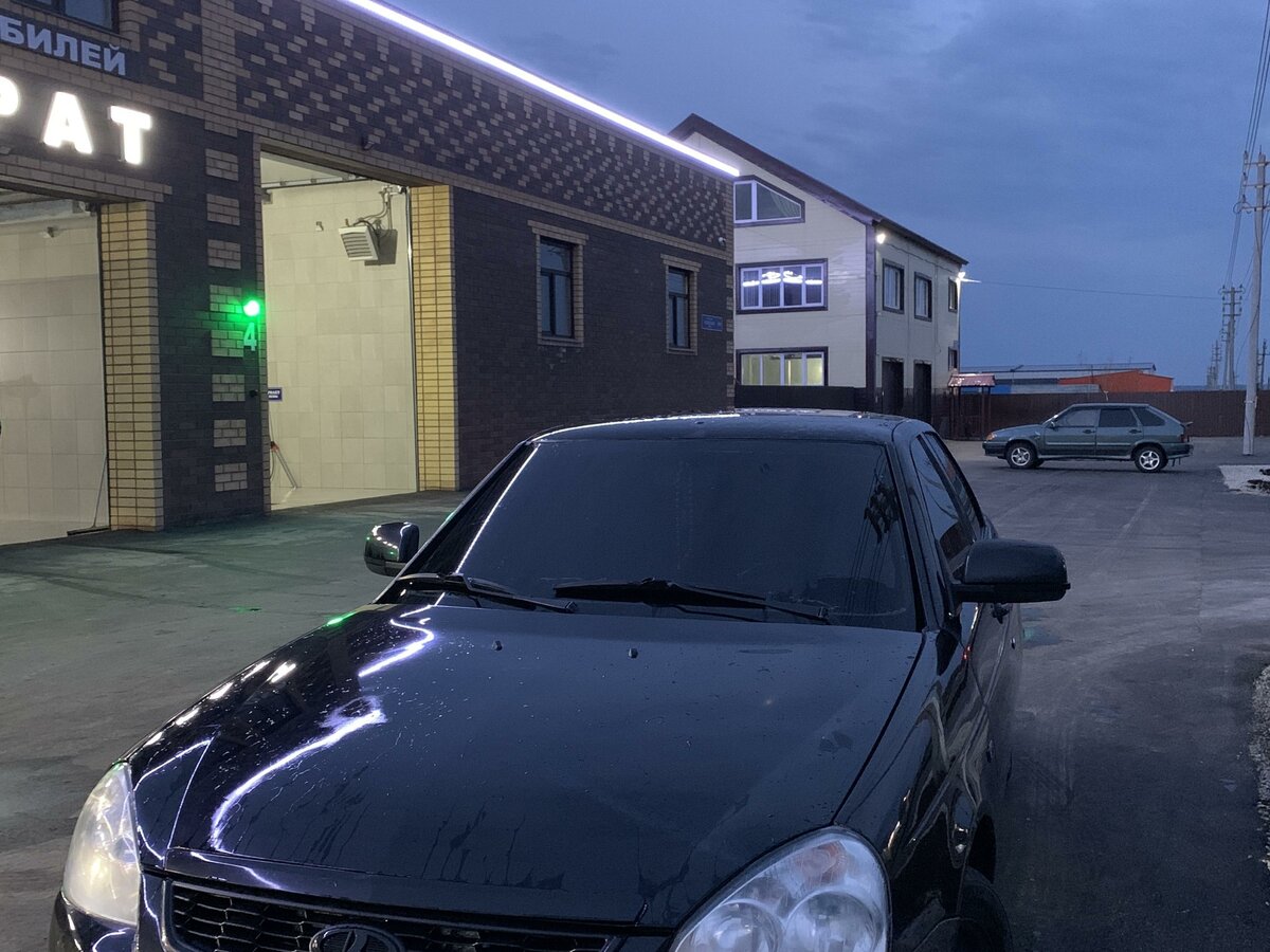 Купить б/у Lada (ВАЗ) Priora I Рестайлинг 1.6 MT (98 л.с.) бензин ...