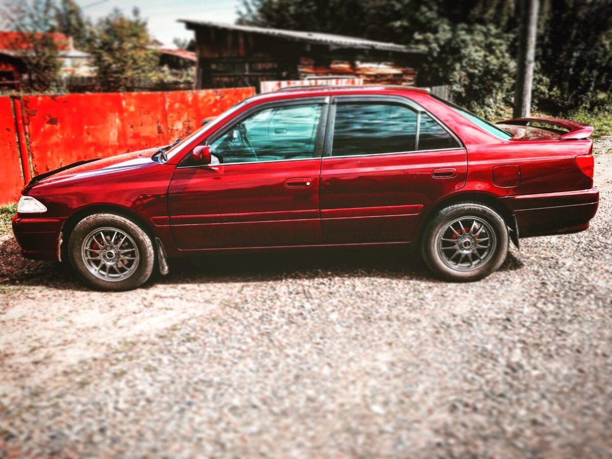 Toyota Carina 210