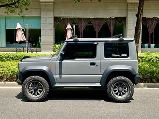 2022 Suzuki Jimny IV, серый, 2513111 рублей, вид 3