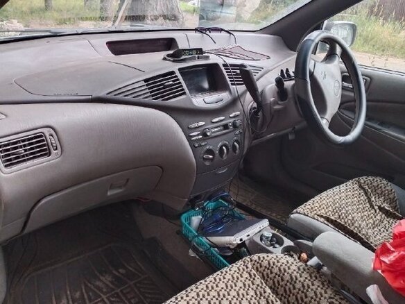 1998 Toyota Prius I (XW10), голубой, 250000 рублей - вид 4