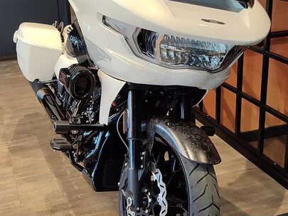 2024 Harley-Davidson CVO Road Glide ST, белый - вид 7