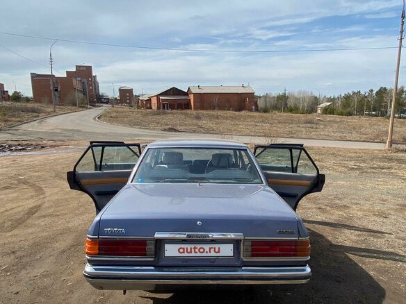 1980 Toyota Crown VI (S110), серый, 444000 рублей - вид 8