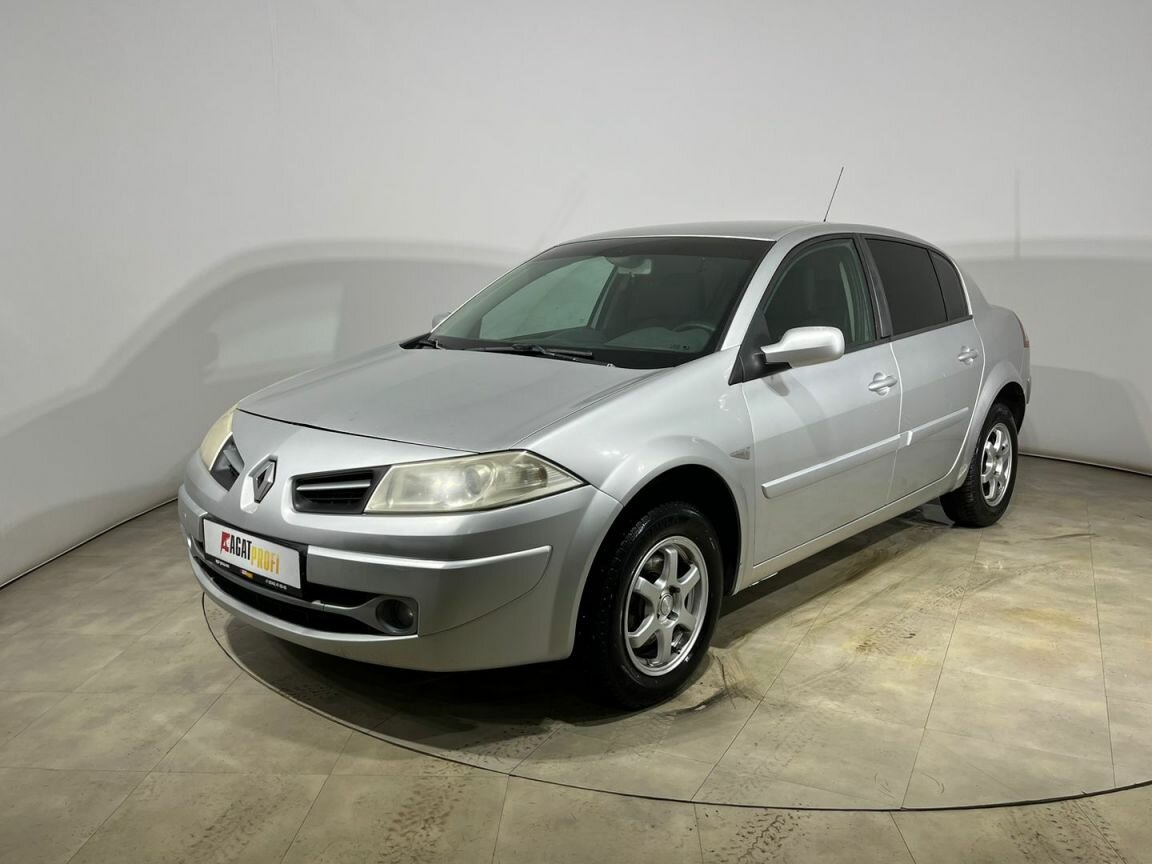Купить б/у Renault Megane II Рестайлинг 1.6 AT (115 л.с.) бензин ...
