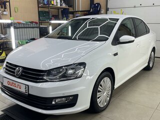 2018 Volkswagen Polo V Рестайлинг, белый, 1160000 рублей, вид 1