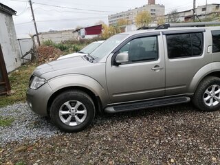 2011 Nissan Pathfinder III Рестайлинг, серый, 1950000 рублей, вид 1