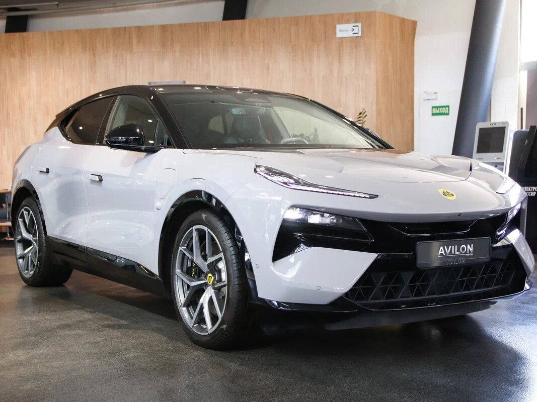 Lotus Eletre