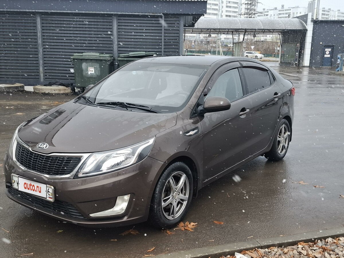 Купить б/у Kia Rio III 1.4 MT (107 л.с.) бензин механика в Альметьевске ...