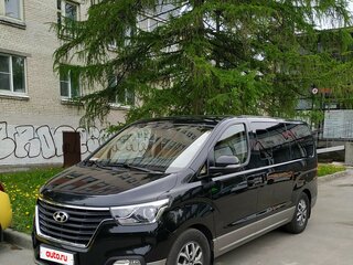 2019 Hyundai H-1 II Рестайлинг 2, чёрный, 3999000 рублей, вид 1