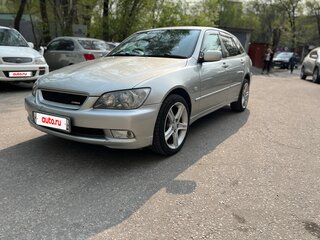 2003 Toyota Altezza Gita, серый, 750000 рублей, вид 1