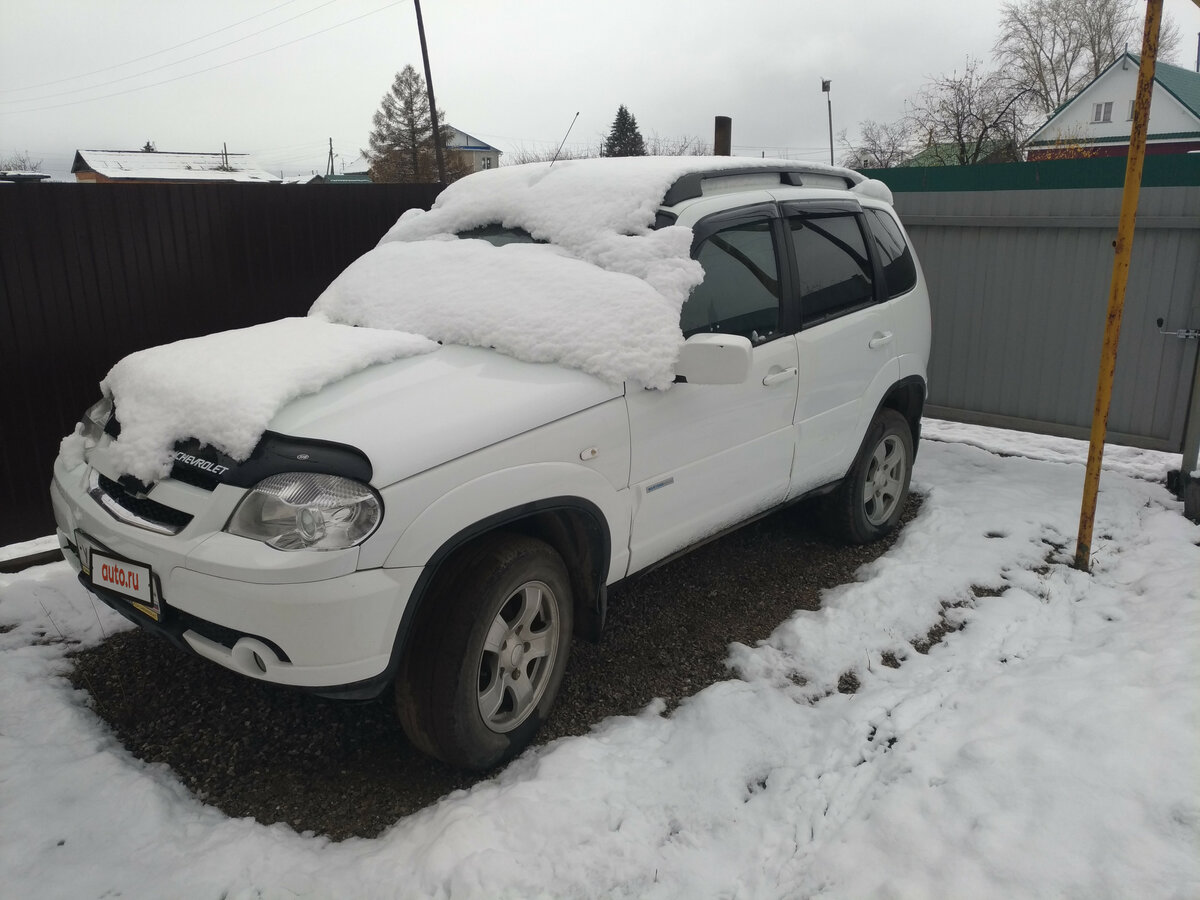 Купить б/у Chevrolet Niva I Рестайлинг 1.7 MT (80 л.с.) 4WD бензин ...
