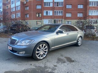 2006 Mercedes-Benz S-Класс 550 V (W221), серый, 1270000 рублей, вид 1