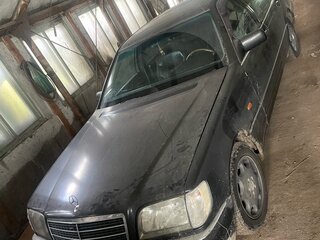 1996 Mercedes-Benz S-Класс 420 III (W140) Рестайлинг, серебристый, 700000 рублей, вид 1