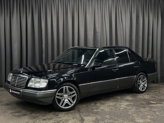 Mercedes-Benz E-Класс 220 I (W124)