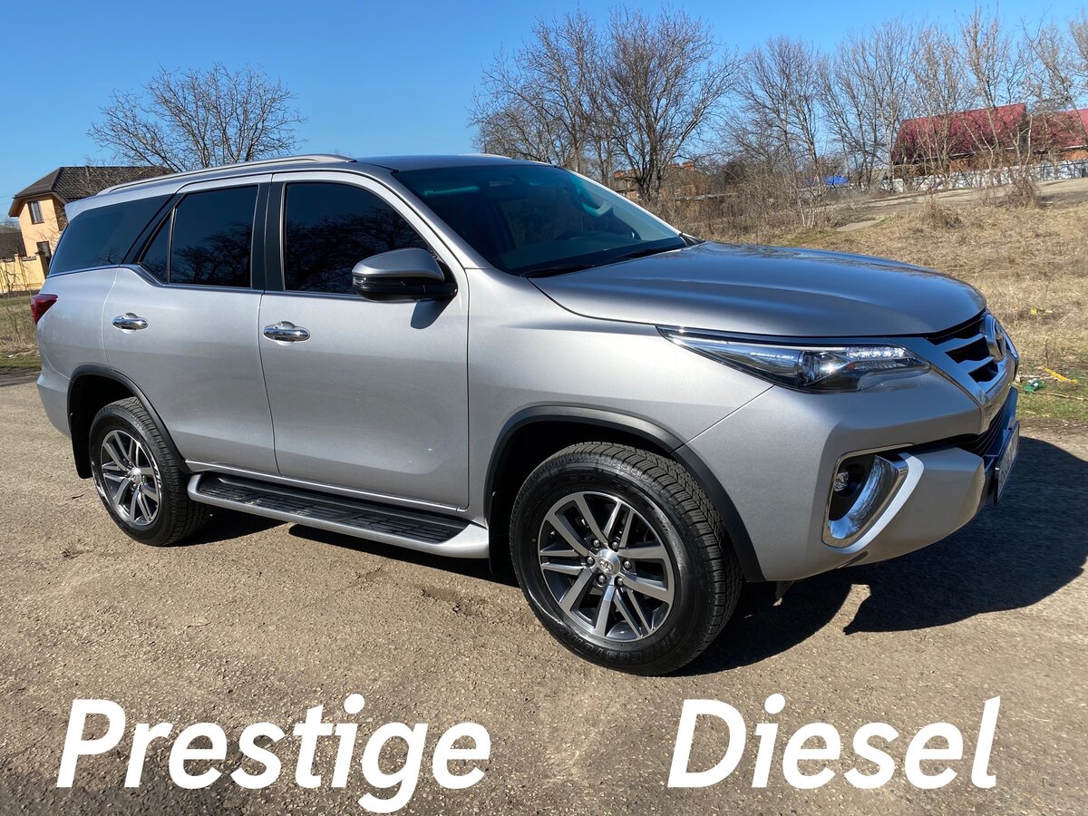 Land Cruiser Fortuner 2019