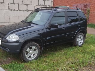 2009 Chevrolet Niva I, чёрный, 600000 рублей, вид 1