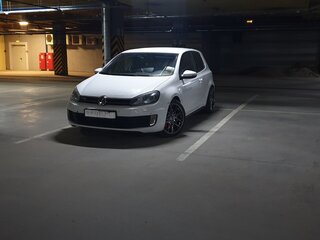 2012 Volkswagen Golf GTI VI, белый, 800000 рублей, вид 1