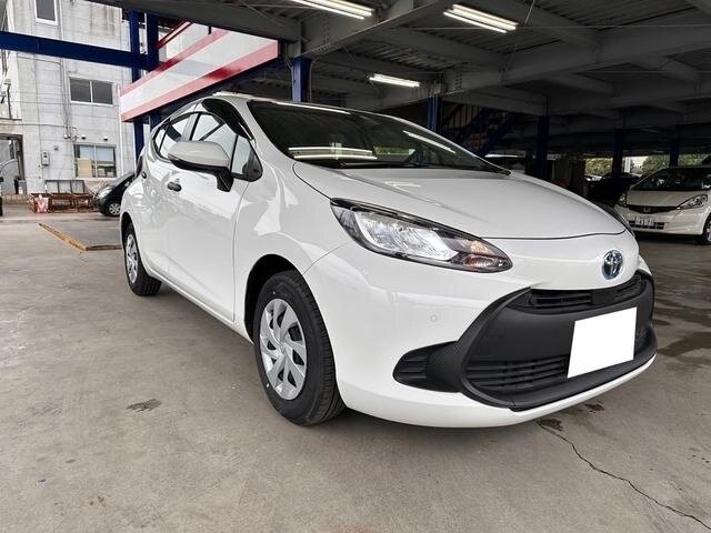 Toyota Aqua II