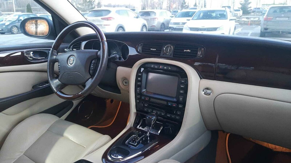 Купить б/у Jaguar XJR III (X350) 4.2 AT (395 л.с.) бензин автомат в ...
