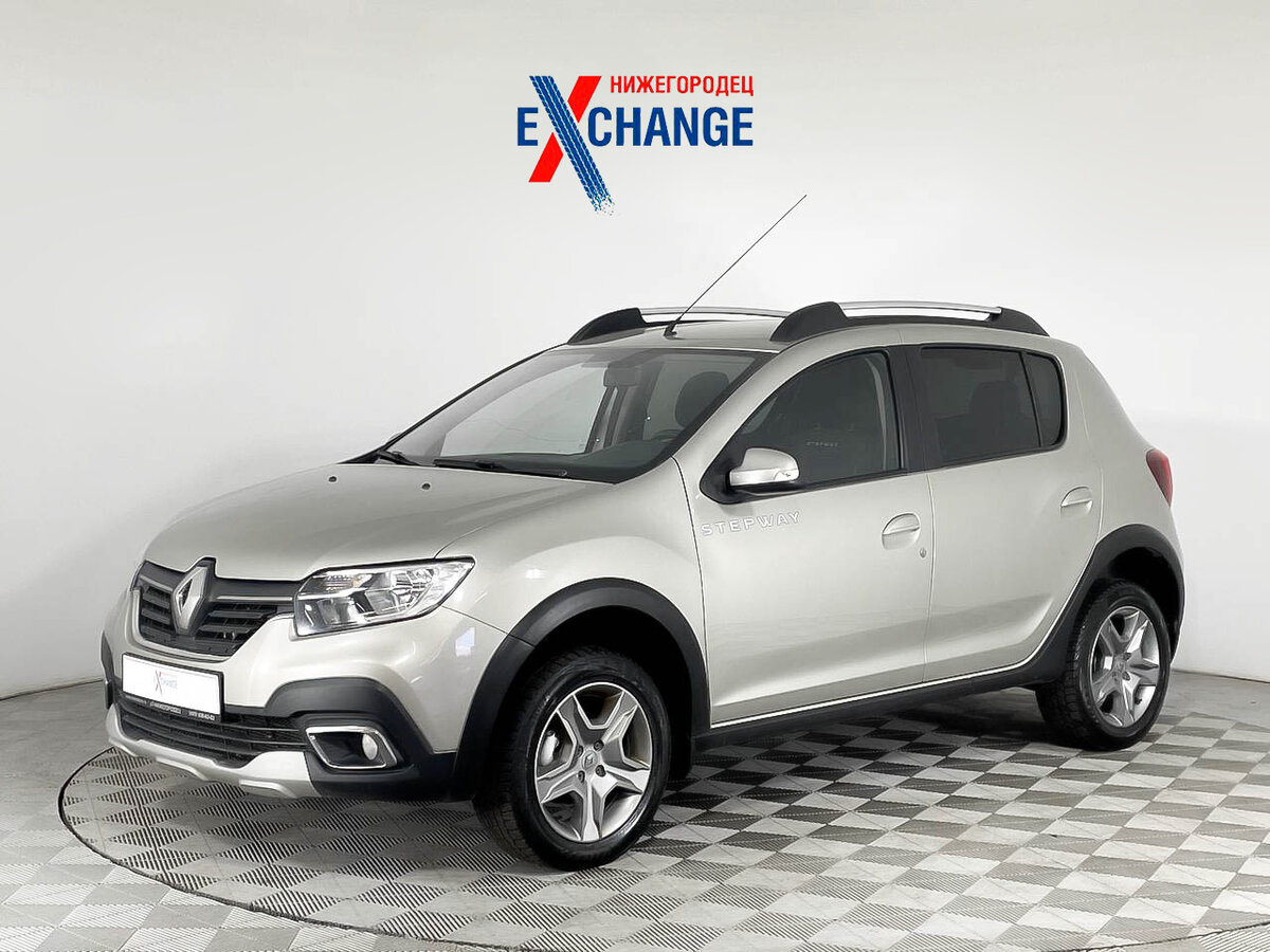 Купить б/у Renault Sandero II Рестайлинг Stepway 1.6 MT (82 л.с ...