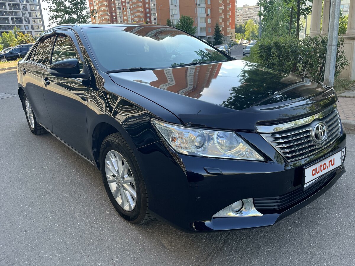 Toyota Camry 2014