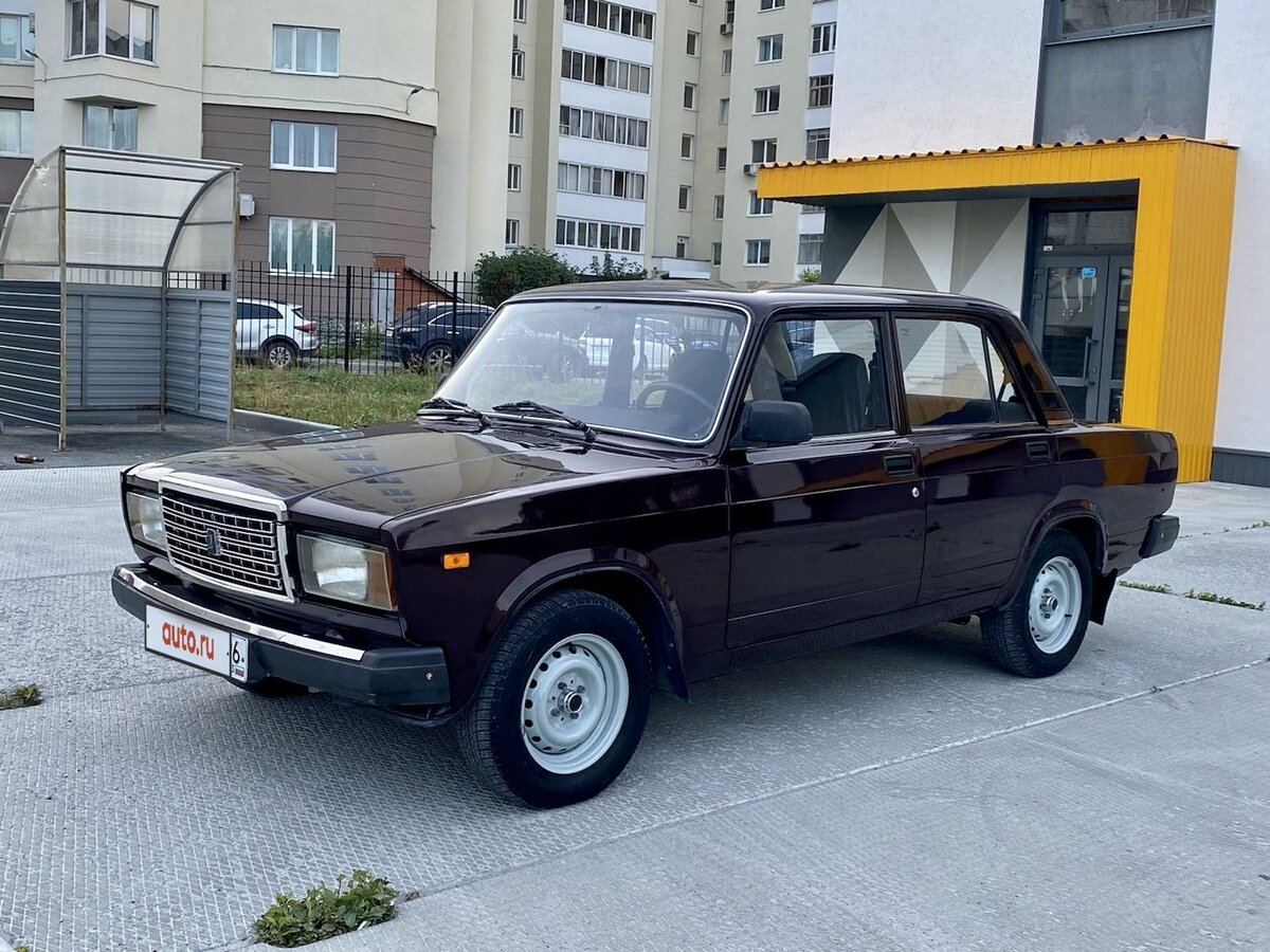 Купить б/у Lada (ВАЗ) 2107 1982-2012 1.6 MT (74 л.с.) бензин механика в ...