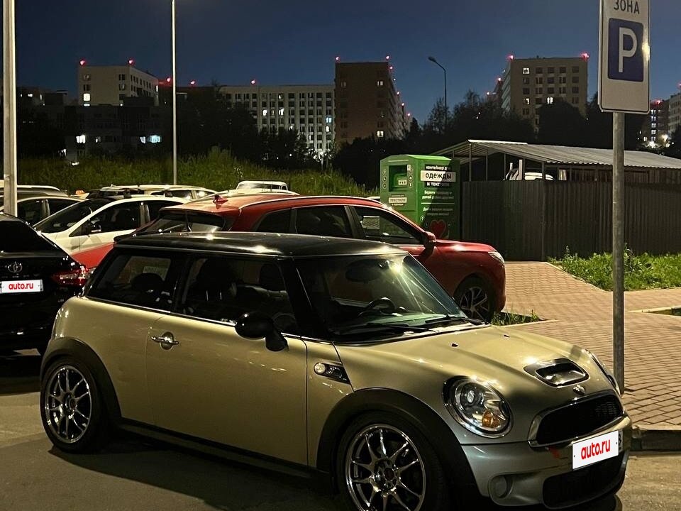 Купить б/у Mini Hatch II (R56) Cooper S 1.6 MT (175 л.с.) бензин ...