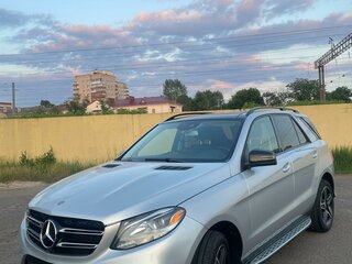2017 Mercedes-Benz GLE 350 I (W166), серебристый, 2395000 рублей, вид 1