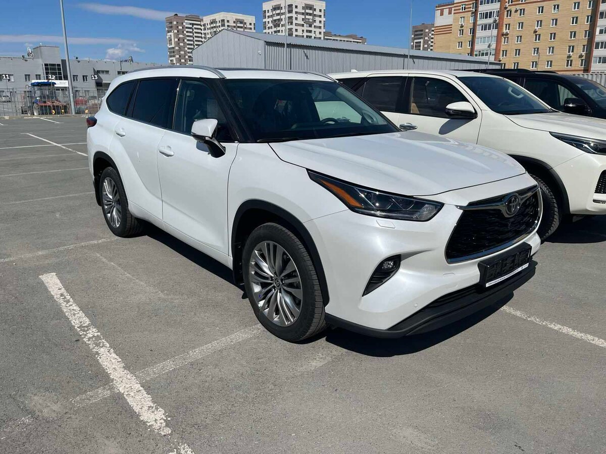 Toyota highlander u70