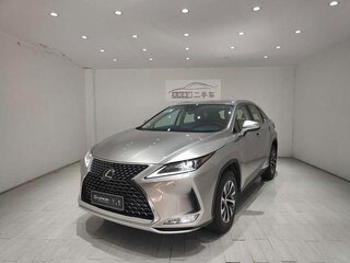 2022 Lexus RX 300 IV Рестайлинг, серебристый, 4650000 рублей, вид 1