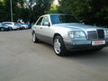1995 Mercedes-Benz E-Класс 280 I (W124), серебристый
