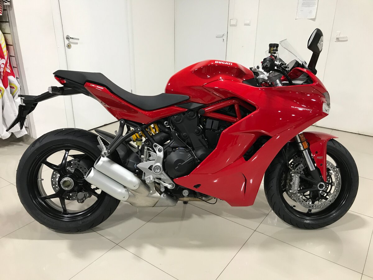 Ducati Supersport Black