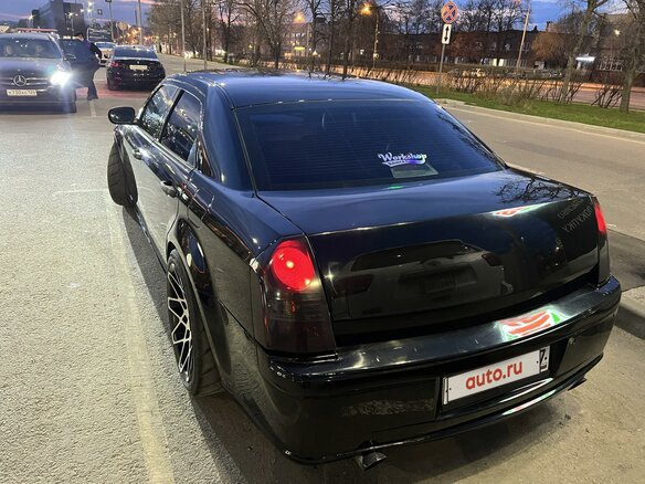 2005 Chrysler 300C I, чёрный - вид 14